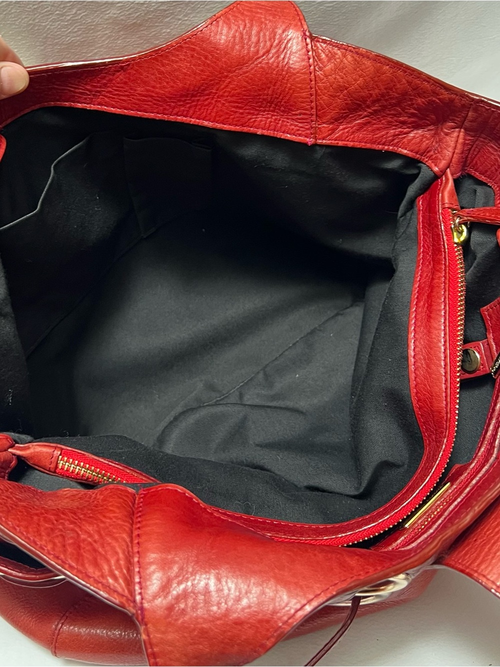 Authentic Red Leather Jimmy Choo Buckle Shoulder Bag With Dust Bag - Picture 15 of 15